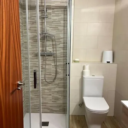 Casa Con Terraza En El Casco * Betanzos
